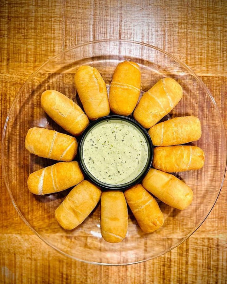 Tequeños de queso, tradición venezolana, aperitivo para toda ocasión!