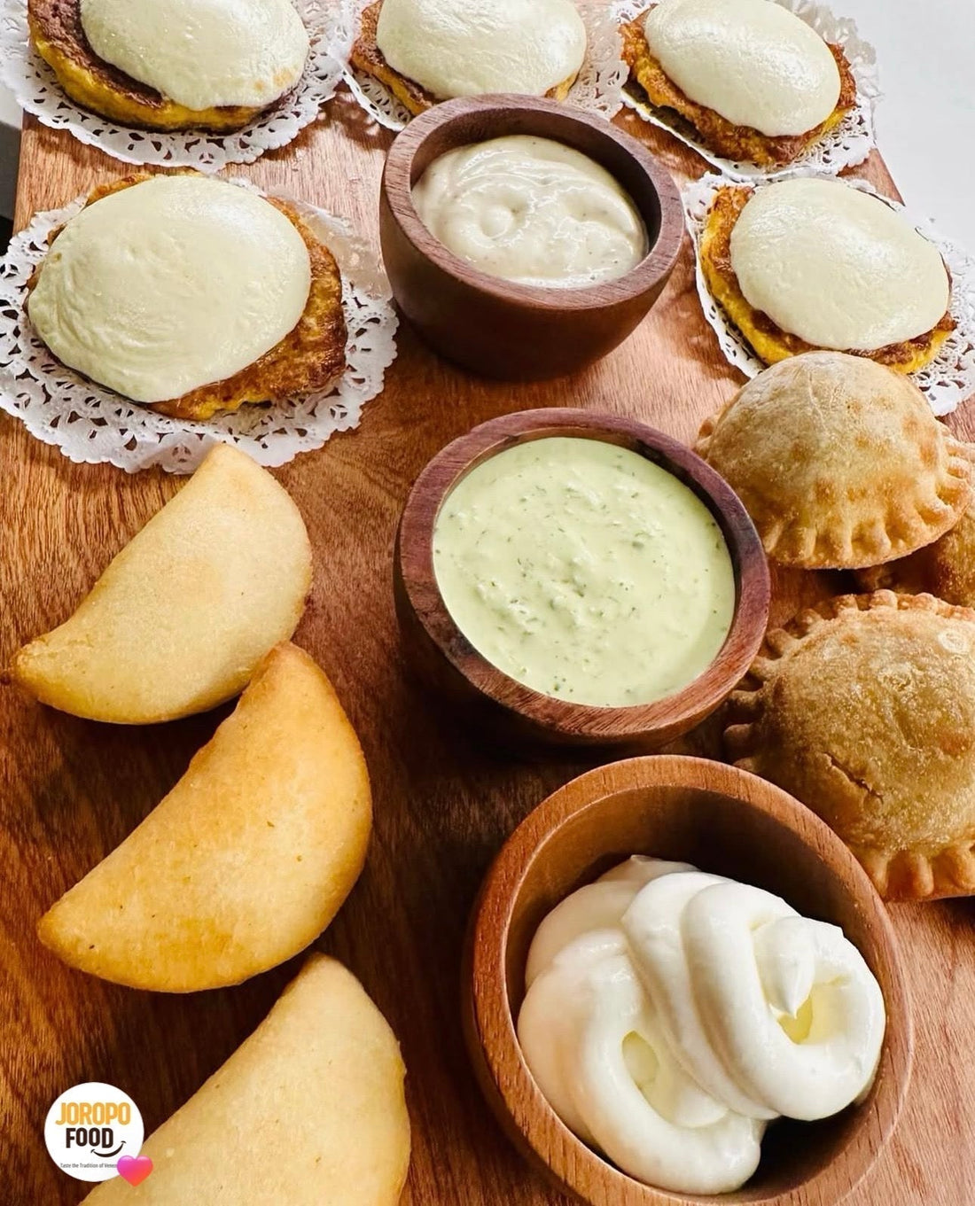 Cómo sorprender a tus invitados con un brunch venezolano: ideas, menú y consejos para una experiencia inolvidable